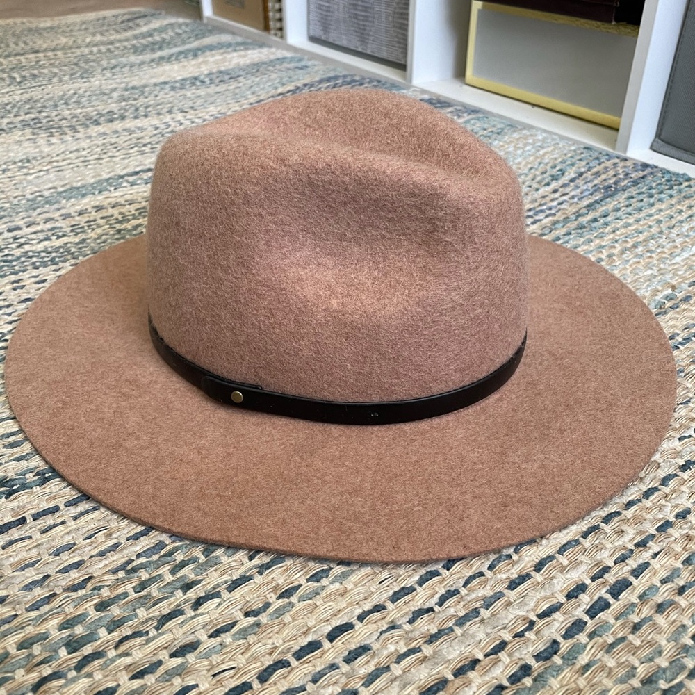 Banana Republic wool hat
